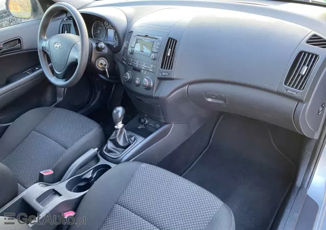 HYUNDAI I30 1.4 Classic +