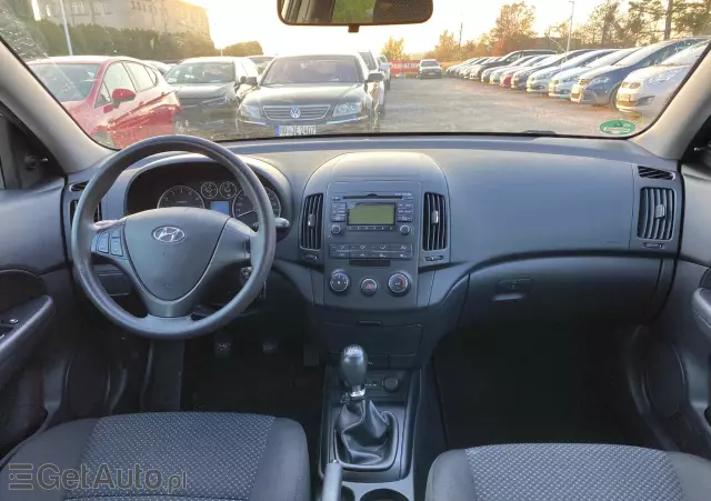 HYUNDAI I30 1.4 Classic +