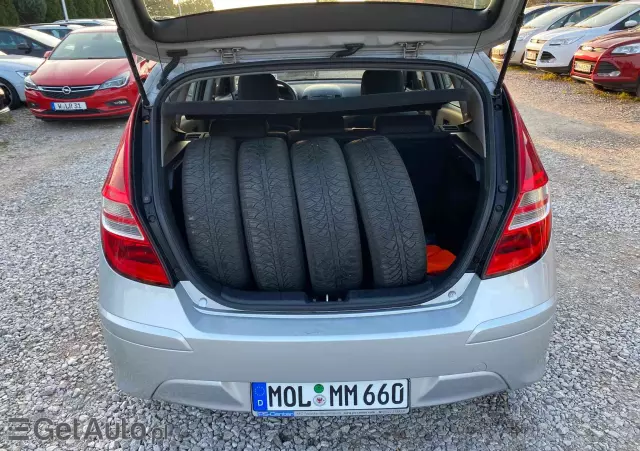 HYUNDAI I30 1.4 Classic +