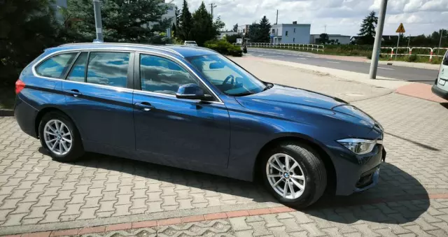 BMW Seria 3 Sport Line