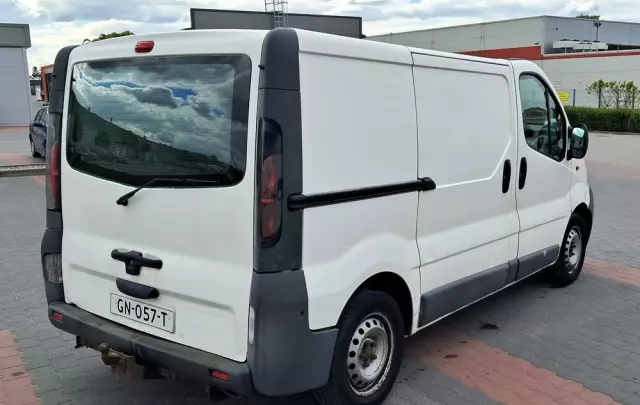 RENAULT TRAFIC 