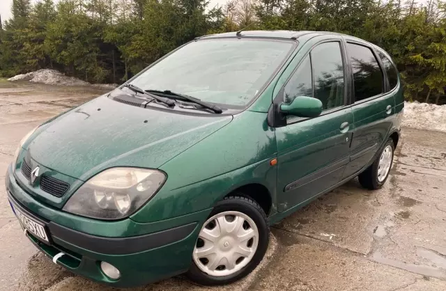 RENAULT Scenic 