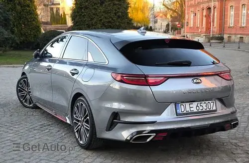 KIA Proceed 