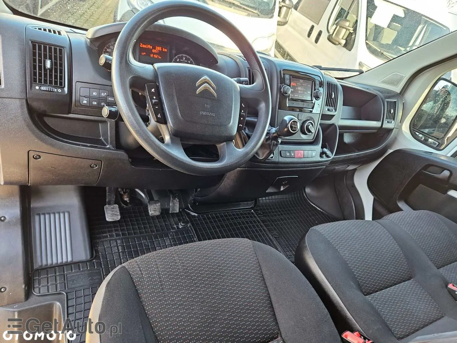 CITROËN Jumper 35+ L4H2 Control