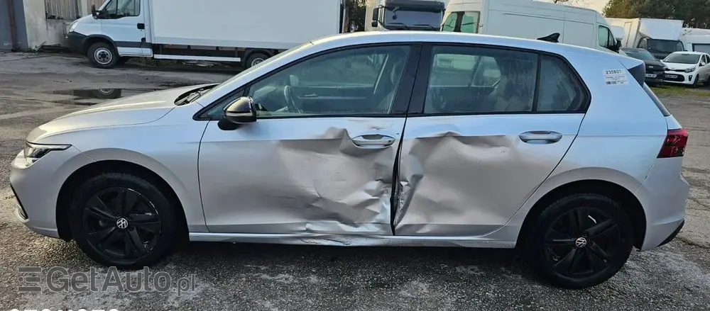 VOLKSWAGEN Golf VIII 2.0 TDI Life