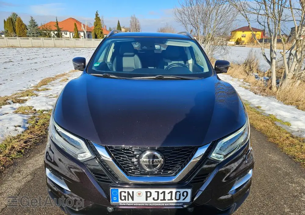 NISSAN Qashqai 1.6 DIG-T Tekna