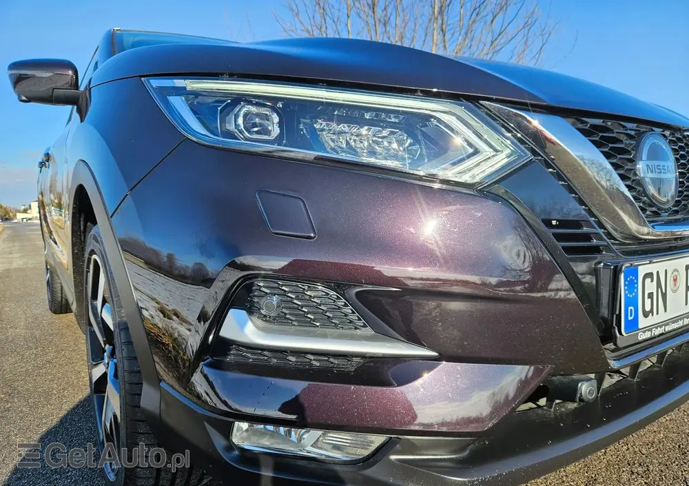 NISSAN Qashqai 1.6 DIG-T Tekna