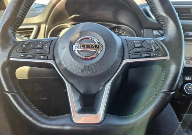 NISSAN Qashqai 1.6 DIG-T Tekna