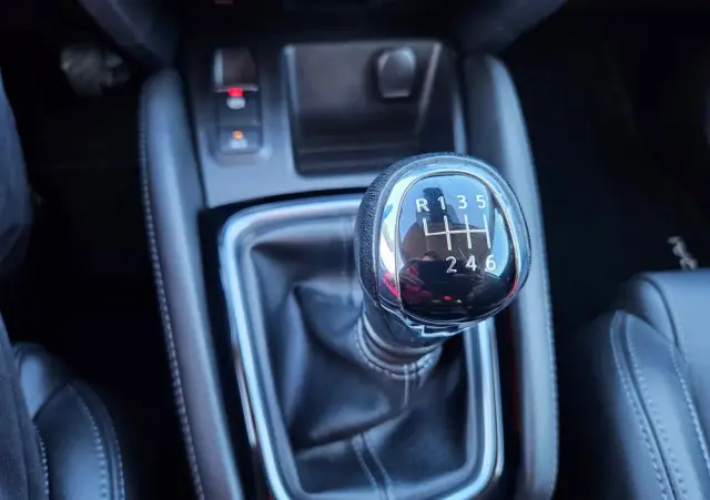 NISSAN Qashqai 1.6 DIG-T Tekna