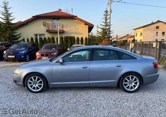 AUDI A6 3.2 FSI