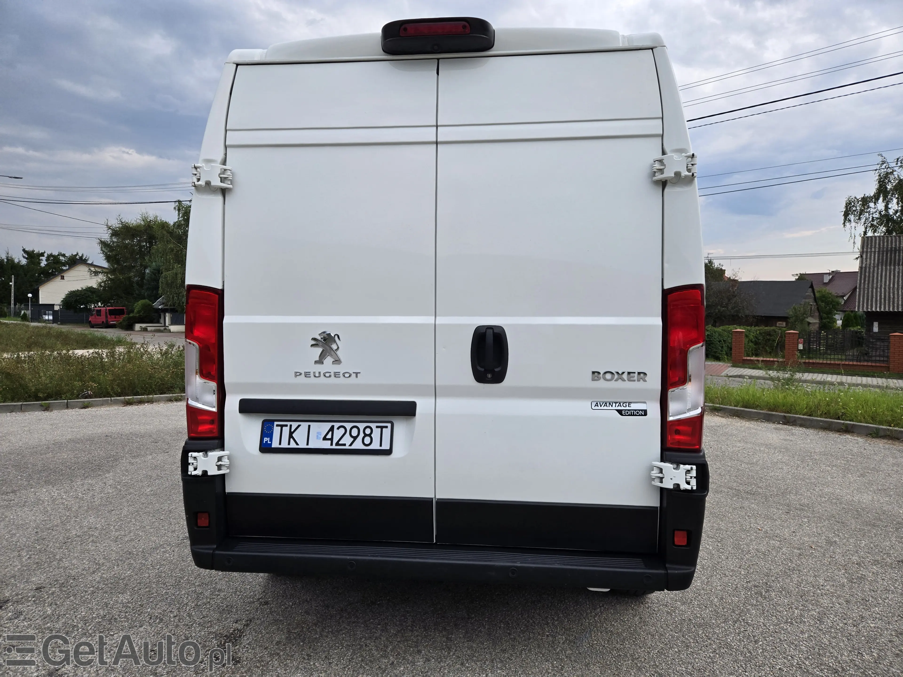 PEUGEOT Boxer 330 L2H2