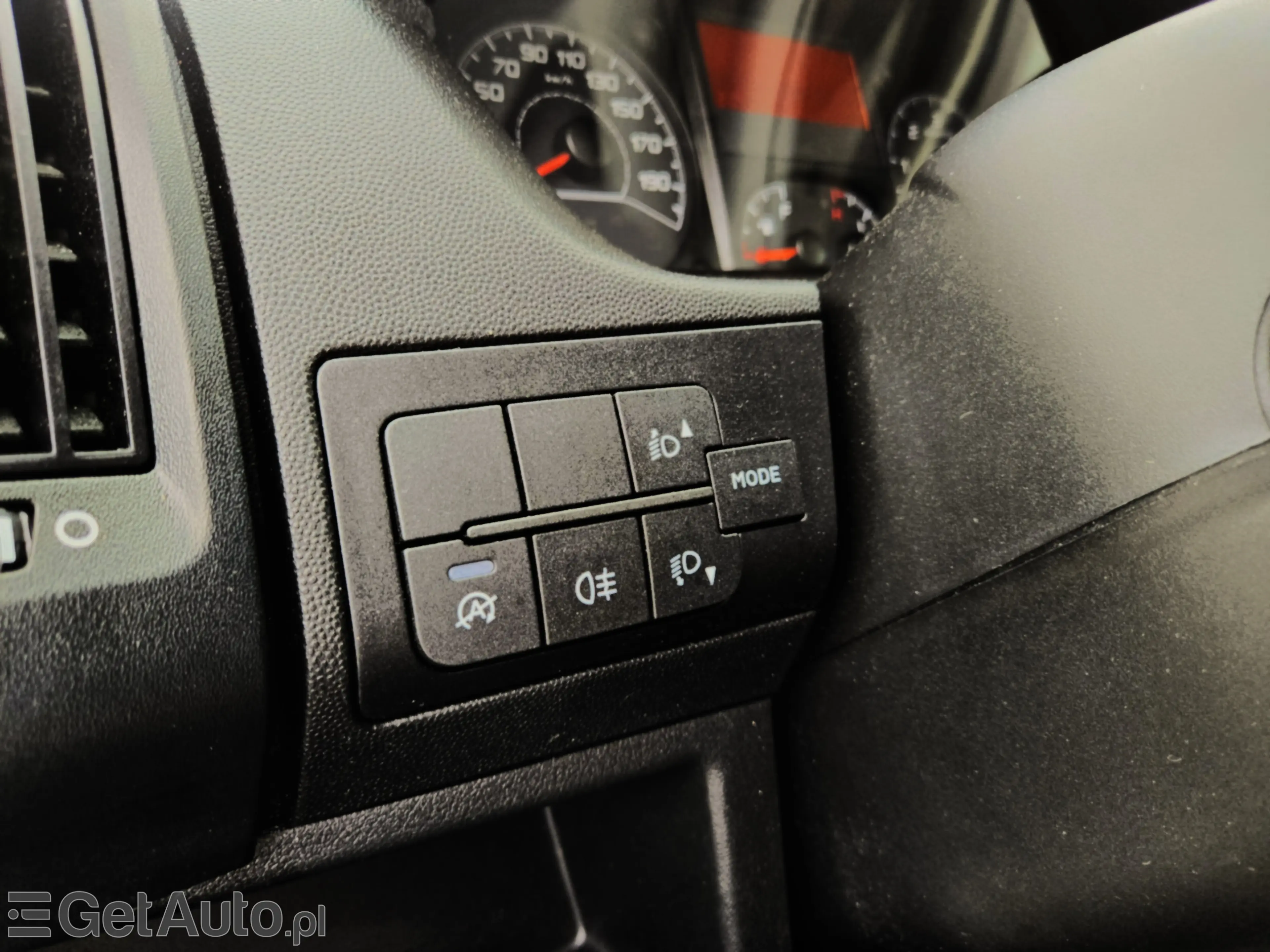 PEUGEOT Boxer 330 L2H2