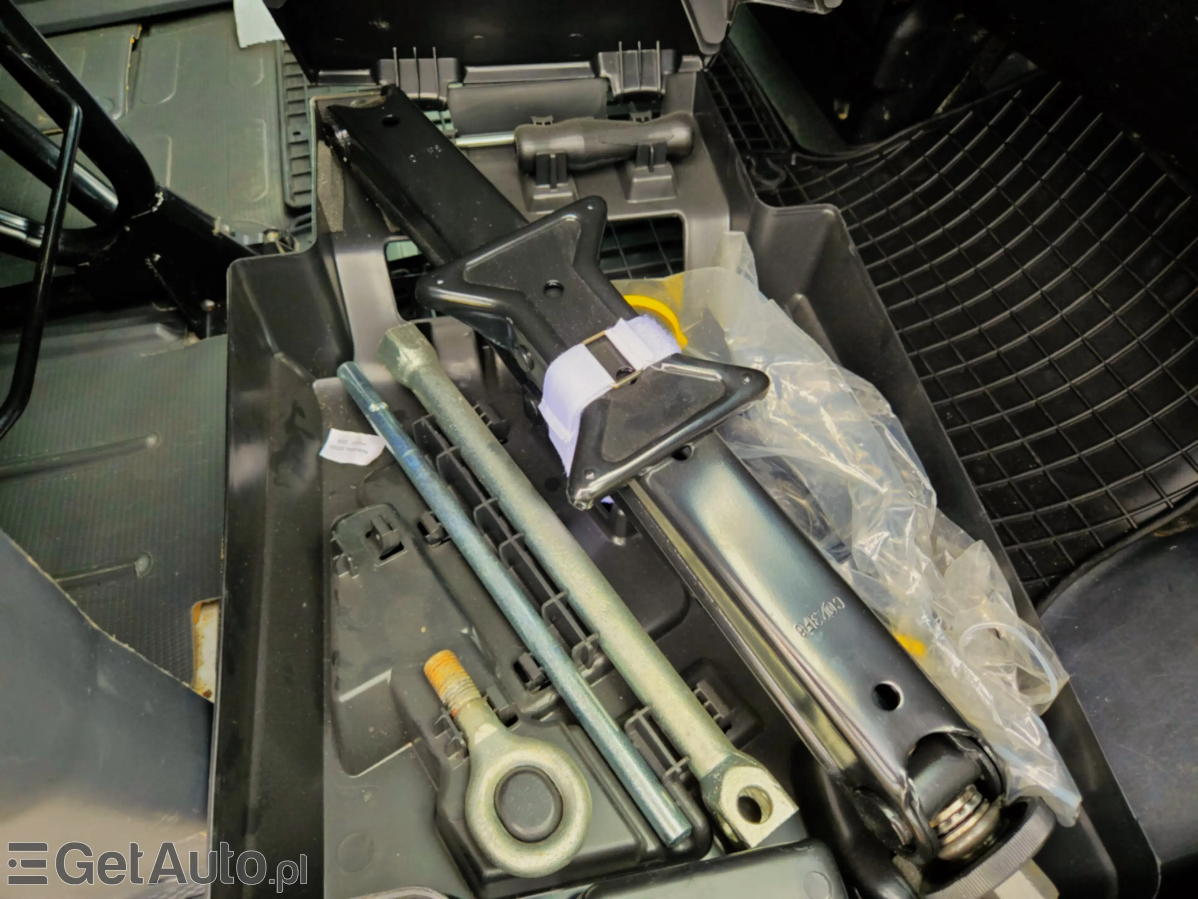 PEUGEOT Boxer 330 L2H2