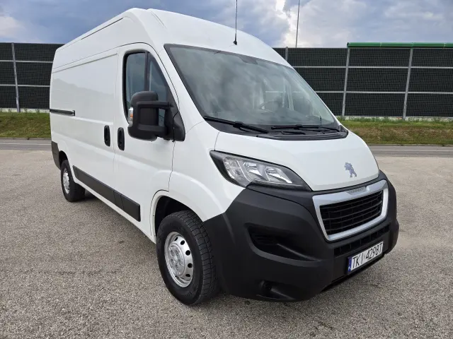PEUGEOT Boxer 330 L2H2