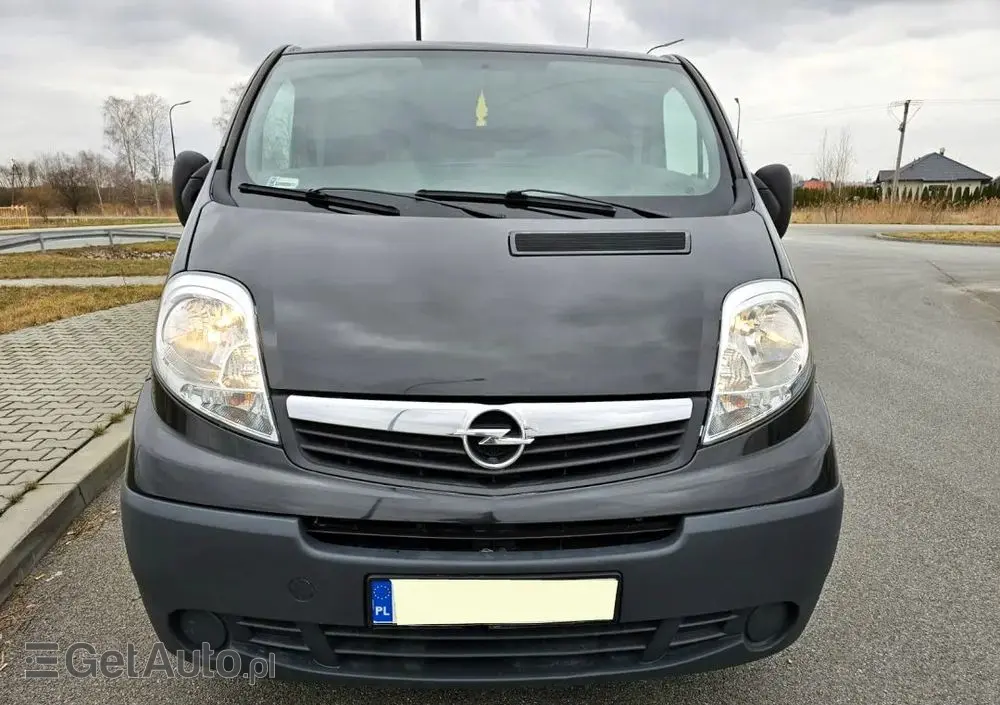 OPEL Vivaro 
