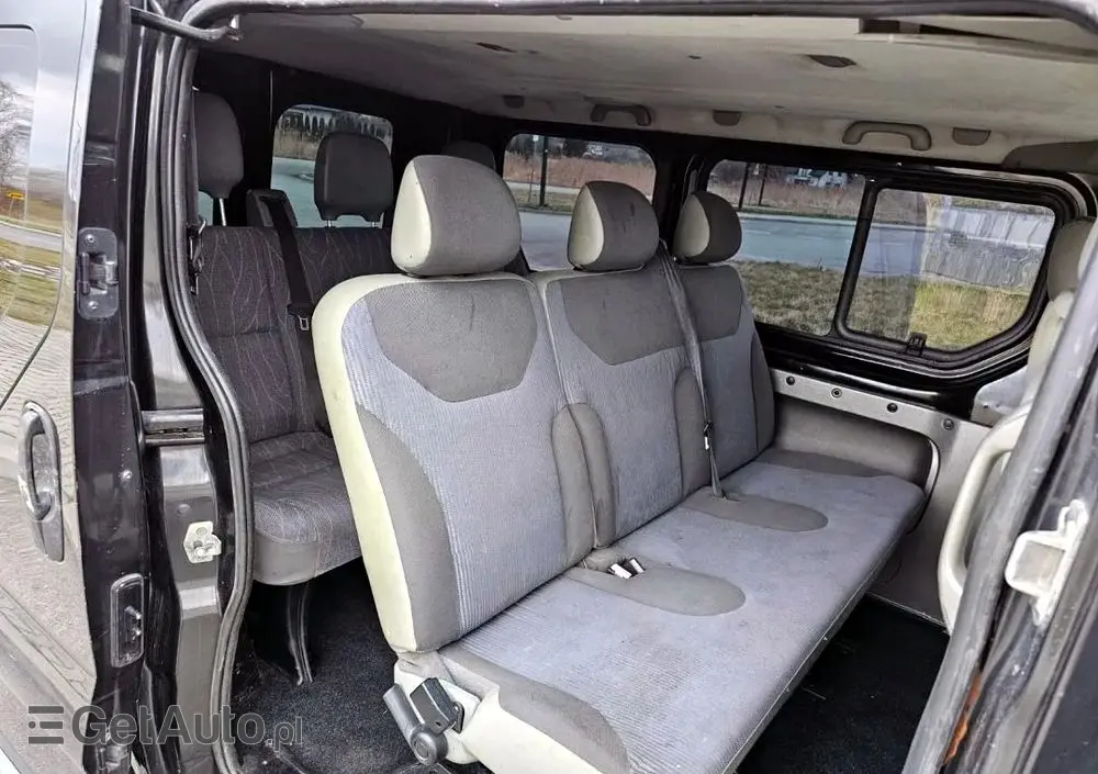 OPEL Vivaro 