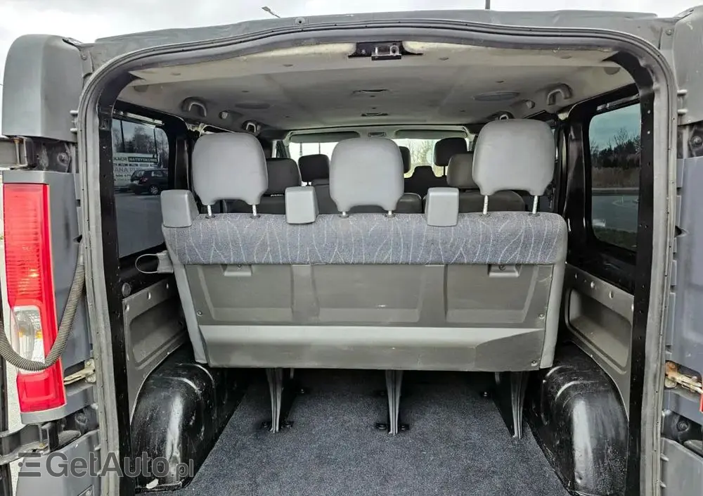OPEL Vivaro 