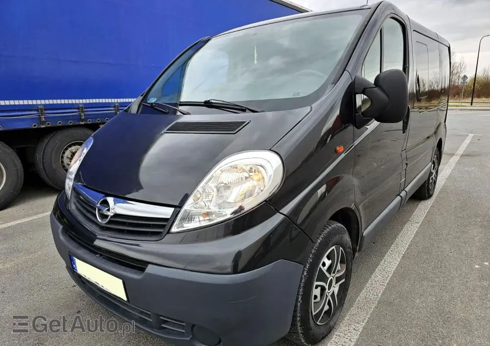 OPEL Vivaro 