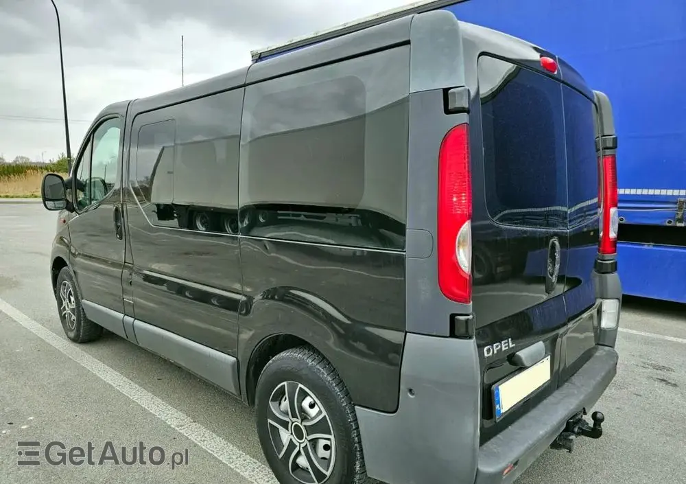OPEL Vivaro 