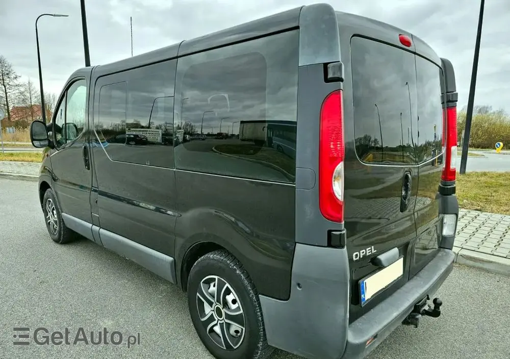 OPEL Vivaro 