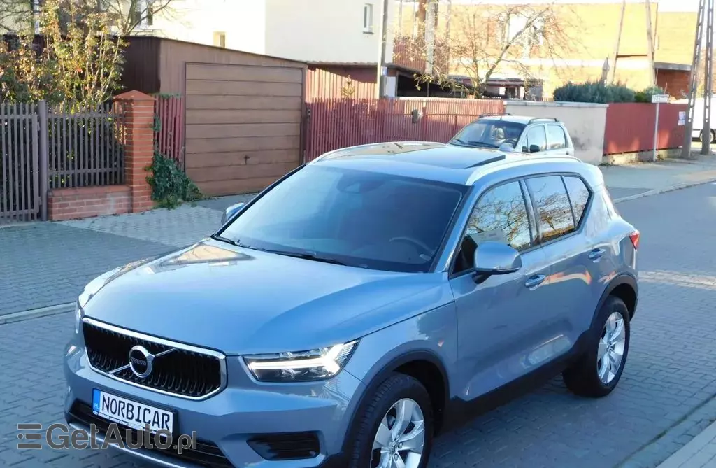 VOLVO Xc 40 