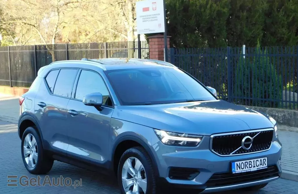 VOLVO Xc 40 