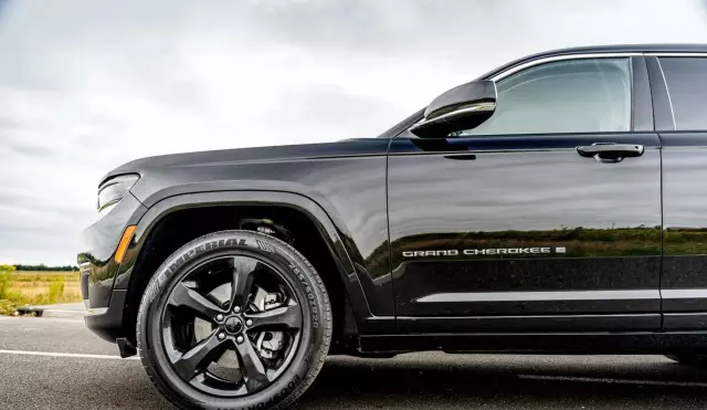 JEEP Grand Cherokee 