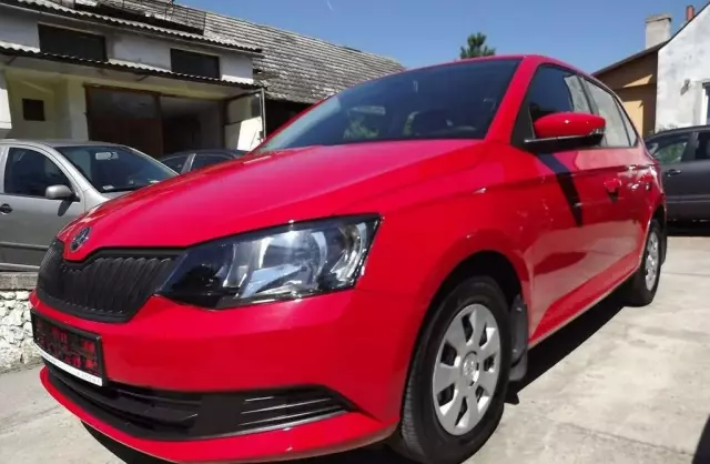 SKODA Fabia 