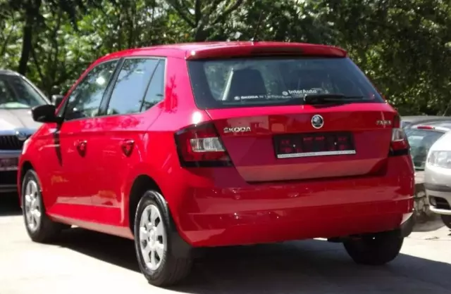 SKODA Fabia 