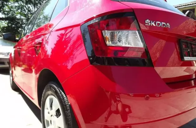 SKODA Fabia 