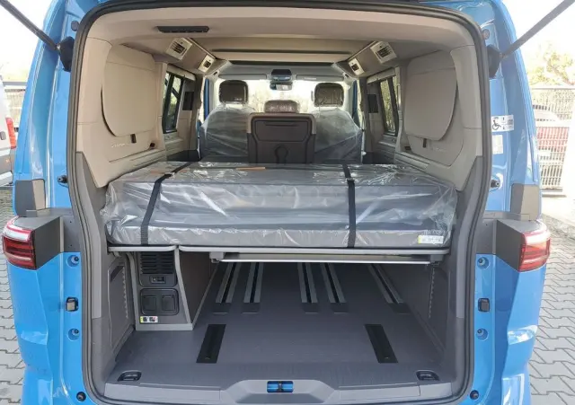 VOLKSWAGEN California 