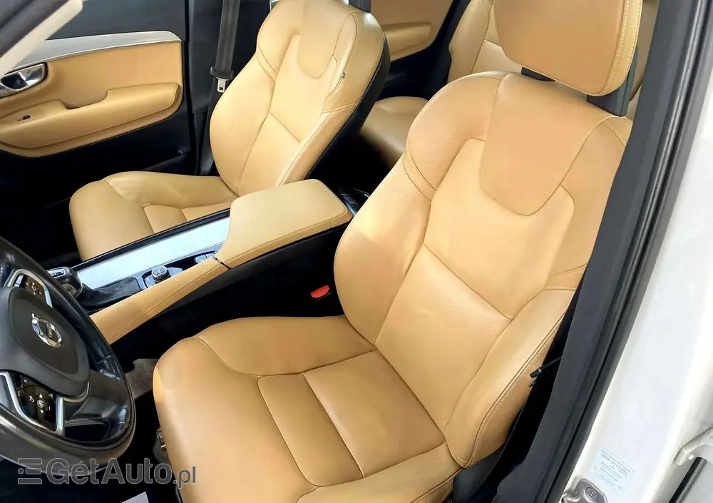 VOLVO XC 90 D5 AWD Inscription 7os