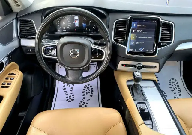 VOLVO XC 90 D5 AWD Inscription 7os