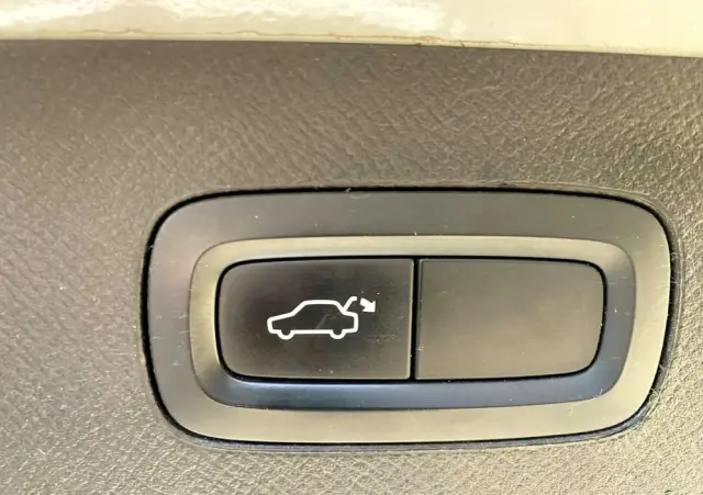 VOLVO XC 90 D5 AWD Inscription 7os