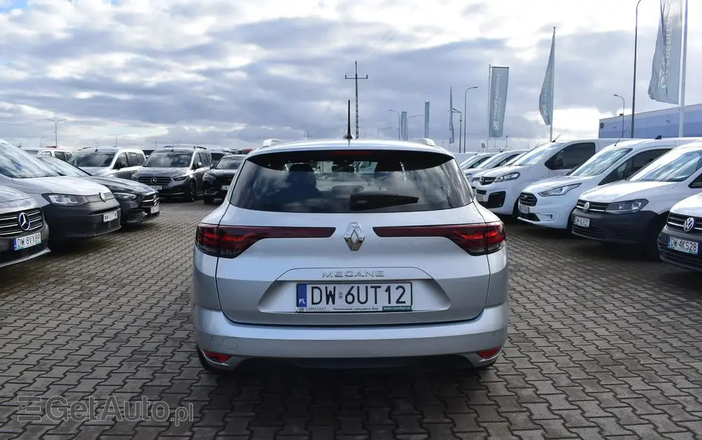 RENAULT Megane 1.3 TCe FAP Equilibre