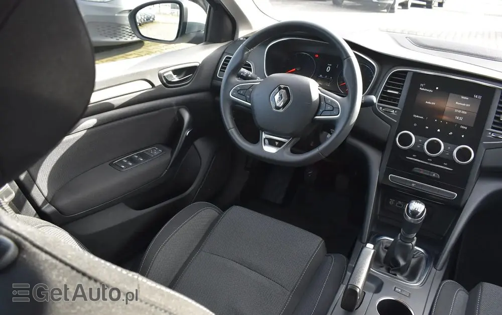 RENAULT Megane 1.3 TCe FAP Equilibre