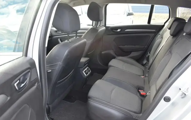 RENAULT Megane 1.3 TCe FAP Equilibre