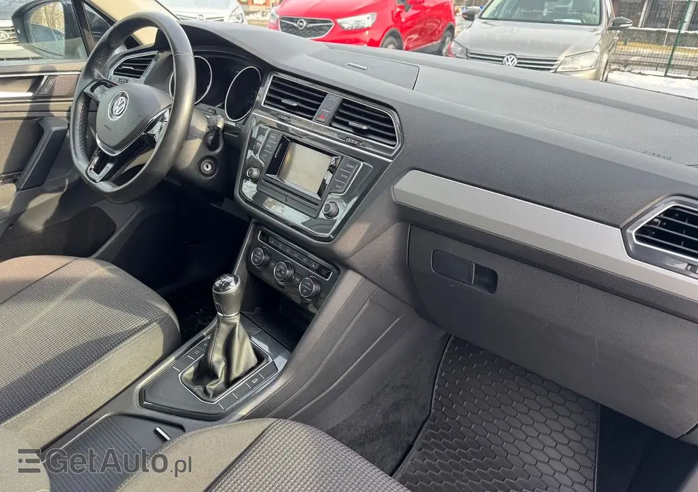 VOLKSWAGEN Tiguan 1.4 TSI (BlueMotion Technology) Trendline