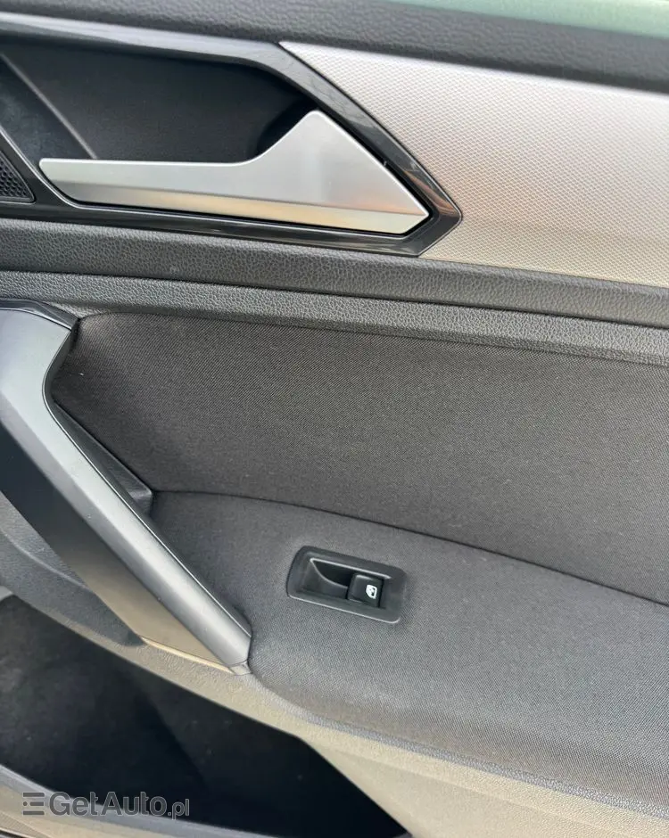 VOLKSWAGEN Tiguan 1.4 TSI (BlueMotion Technology) Trendline