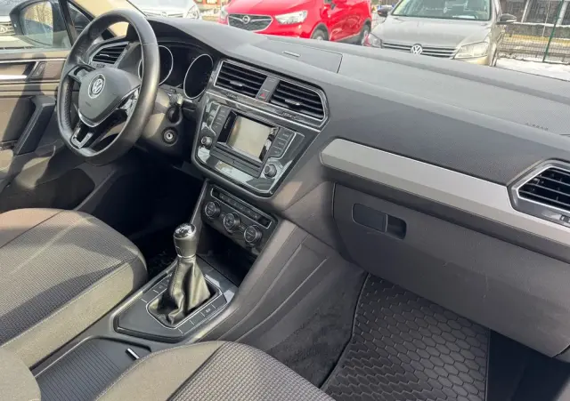 VOLKSWAGEN Tiguan 1.4 TSI (BlueMotion Technology) Trendline