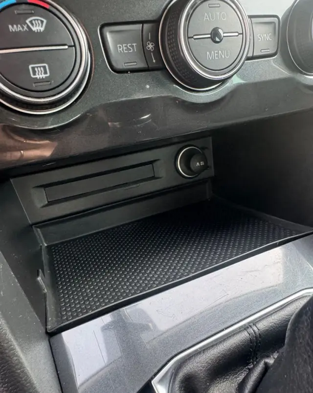 VOLKSWAGEN Tiguan 1.4 TSI (BlueMotion Technology) Trendline