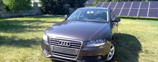 AUDI A4 