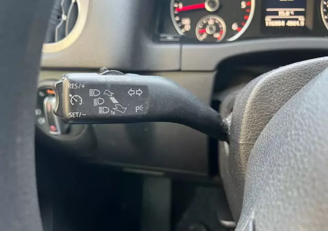 VOLKSWAGEN Tiguan 2.0 TDI DPF 4Motion Automatik Team