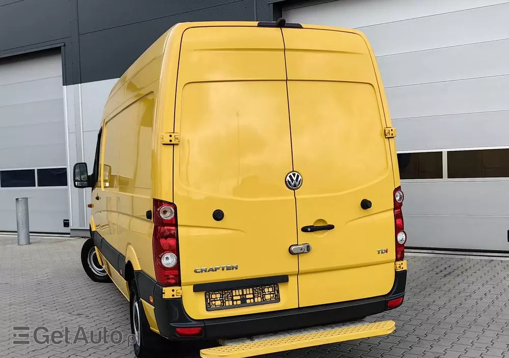 VOLKSWAGEN Crafter 