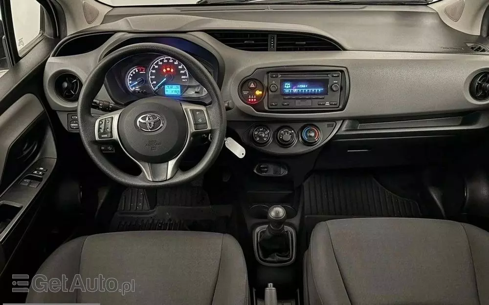 TOYOTA Yaris 1.0 Active