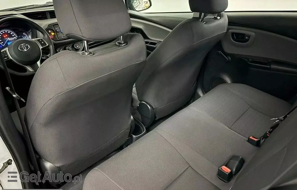 TOYOTA Yaris 1.0 Active