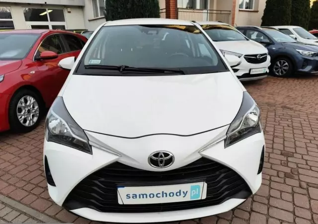 TOYOTA Yaris 1.0 Active