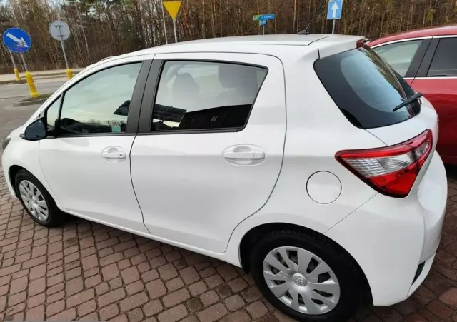TOYOTA Yaris 1.0 Active