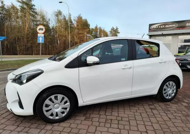 TOYOTA Yaris 1.0 Active