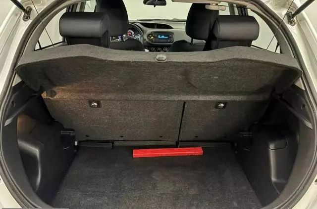 TOYOTA Yaris 1.0 Active